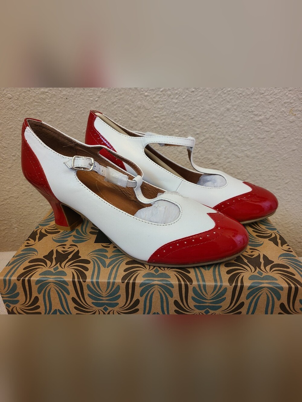 American Duchess Royal Vintage Gatsby Red White Spectator Pump Heels Shoes 1920s